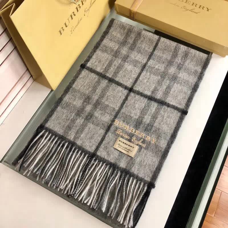 BURBERRY巴寶莉頂級情侶款時尚大牌 2018新款羊絨圍巾  LLWJ6835